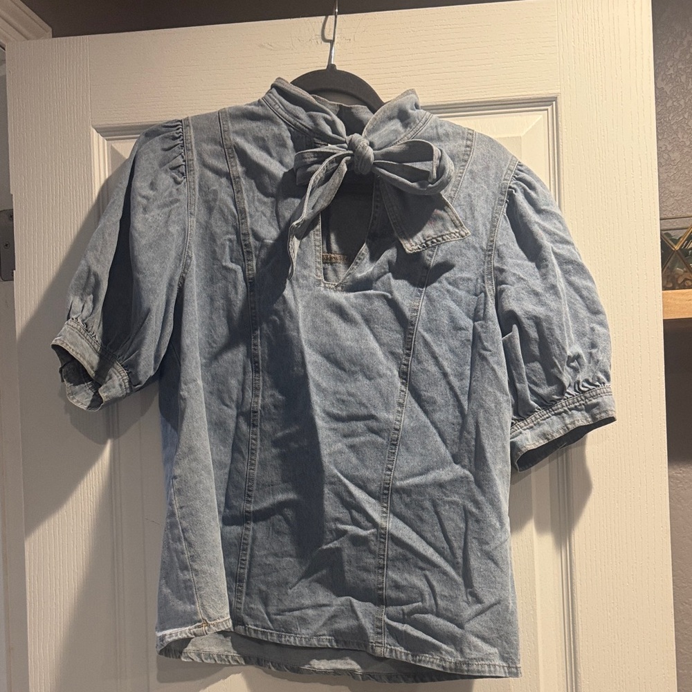 entro Light Blue Denim Puff Sleeve Tie Neck Blouse